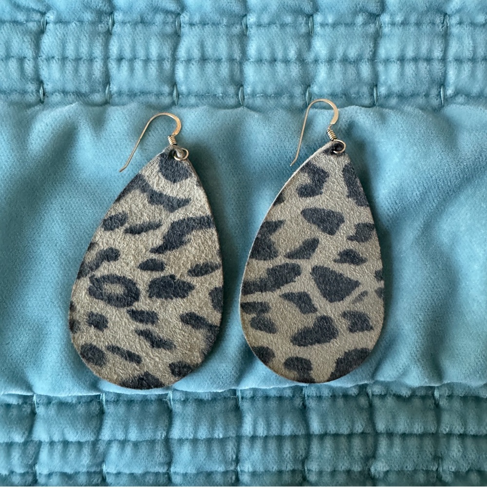 Nickel & Suede Cheetah Teardrop Earrings Medium